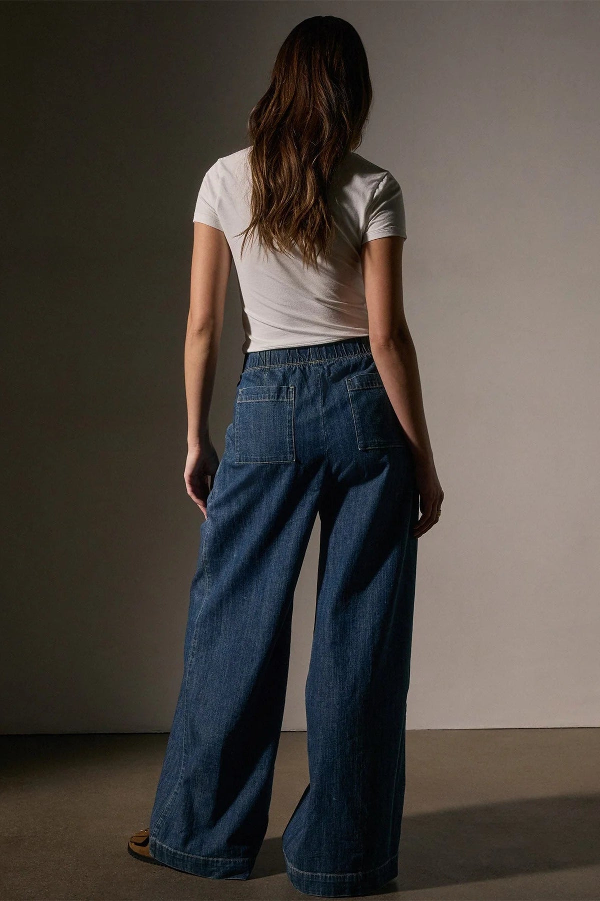 James Perse Medium Wash Relaxed Denim Jean | Shop Eleanor - Women's Online Luxury Boutique