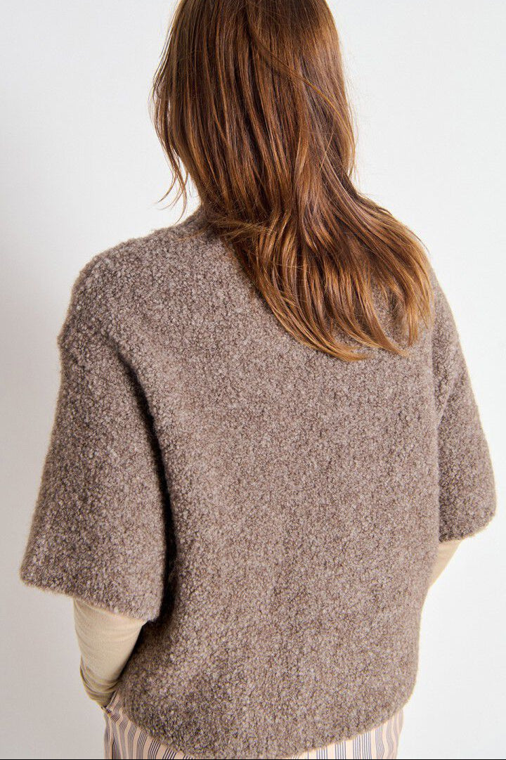 American Vintage Zolly Short Sleeve Crewneck Sweater in Taupe | Shop Eleanor - Women's Online Designer Clothing Boutique