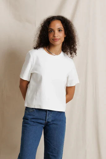 perfect white tee Atlas Boxy White Shirt | Shop Eleanor