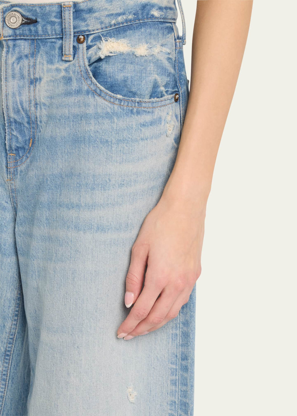 Moussy Vintage Lowell Super Wide Jean in Light Blue with slight distressing | Shop Eleanor