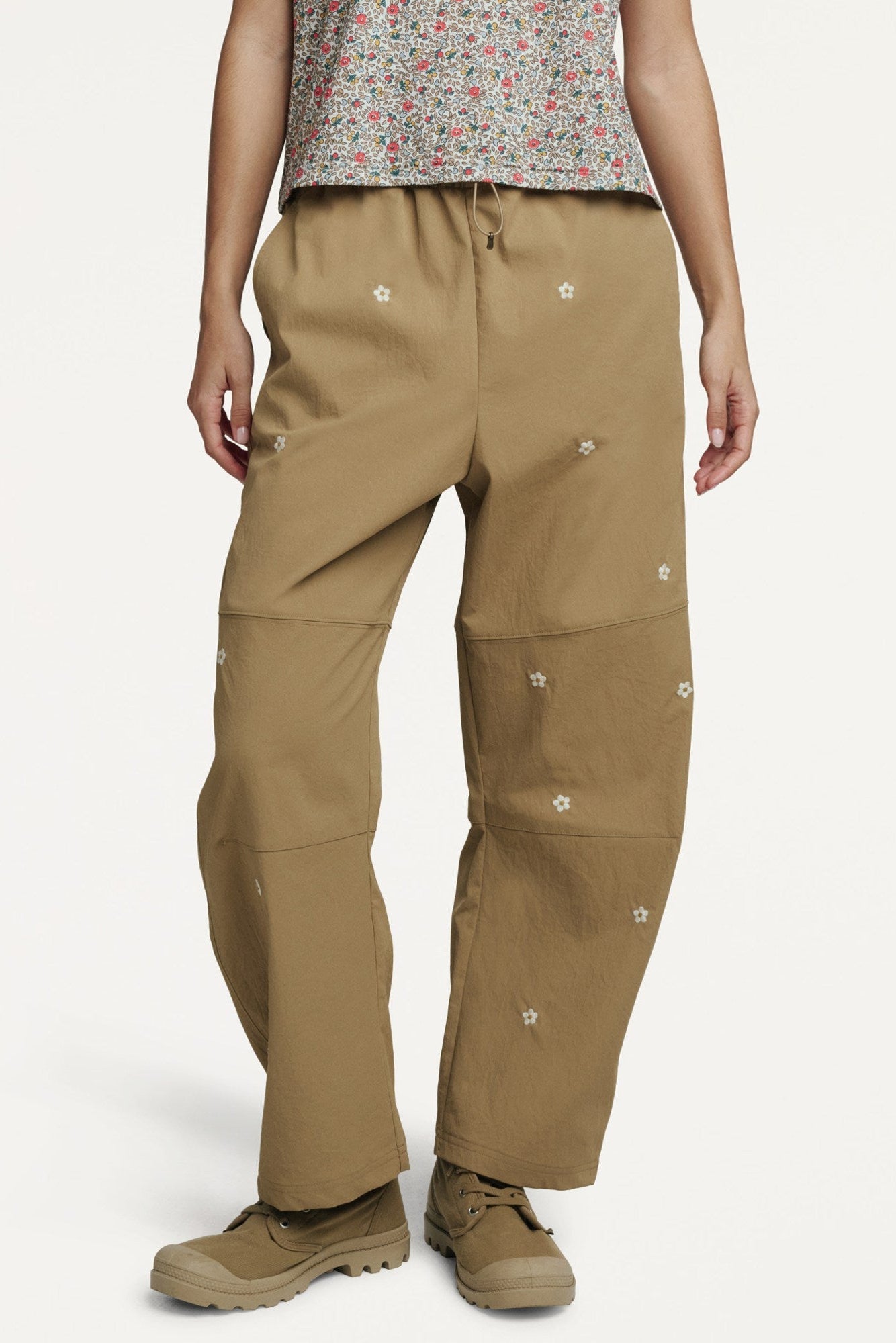 The Great Outdoors Embroidered Outpost Pant | Shop Eleanor