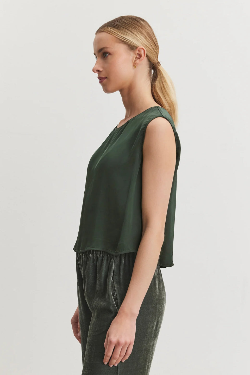 Velvet Bonny Tee in Marsh | Shop Eleanor