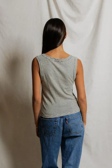 bra-friendly tank top
