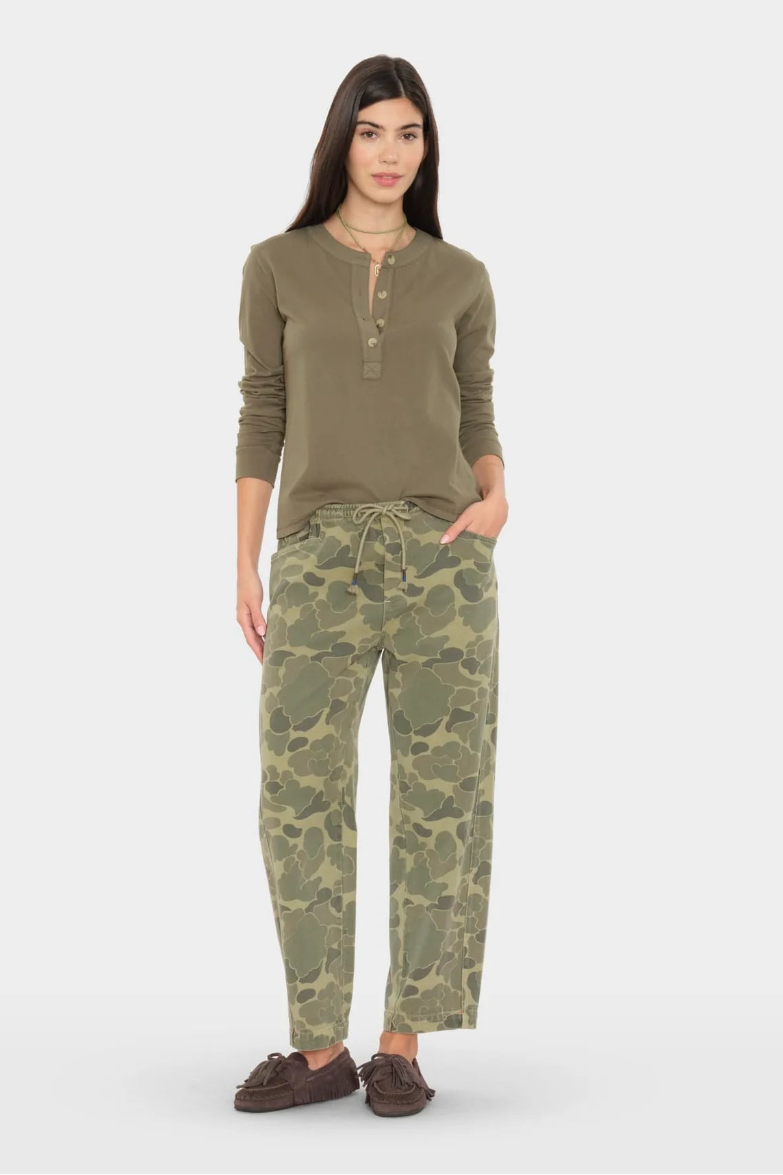 Xirena Baxter Pant in Camo Green | Shop Eleanor